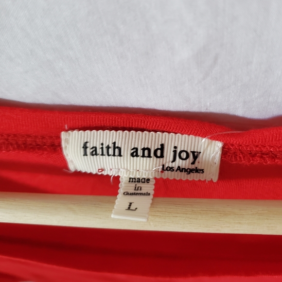 NWOT Faith and Joy Short Sleeve Top - Picture 5 of 5